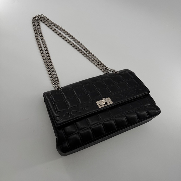 Chanel 2.55 - Picture 9 of 16